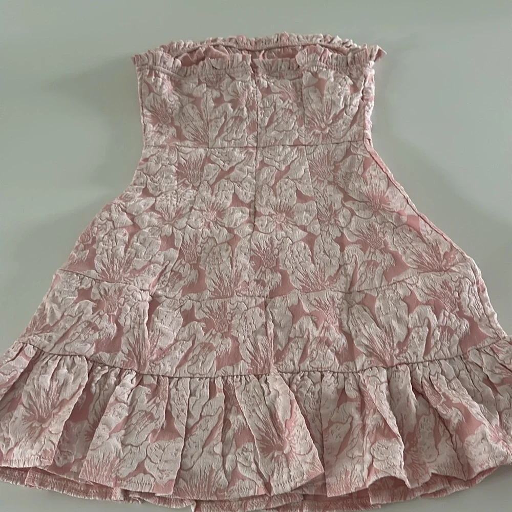 Never worn pink dress from Innslane - Picture 2 of 2